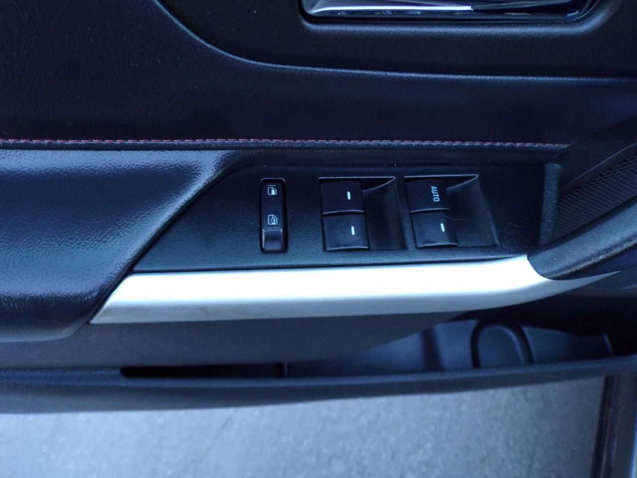Ford Edge SEL FWD 2012