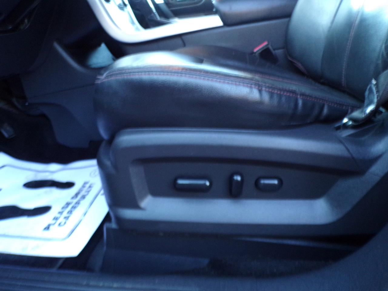 Ford Edge SEL FWD 2012