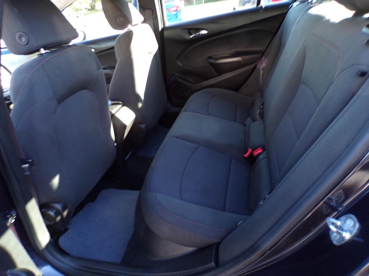 Chevrolet Cruze LS Auto 2016