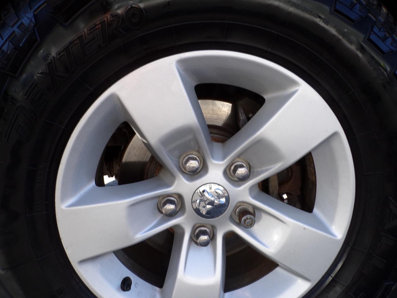 RAM 1500 SLT Crew Cab SWB 4WD 2016
