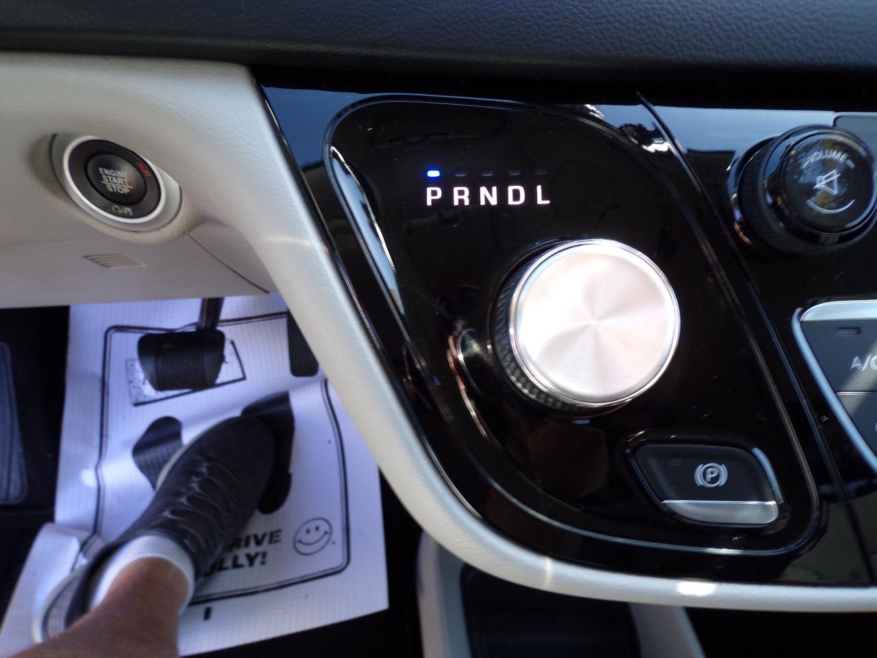 Chrysler Pacifica Touring 2017