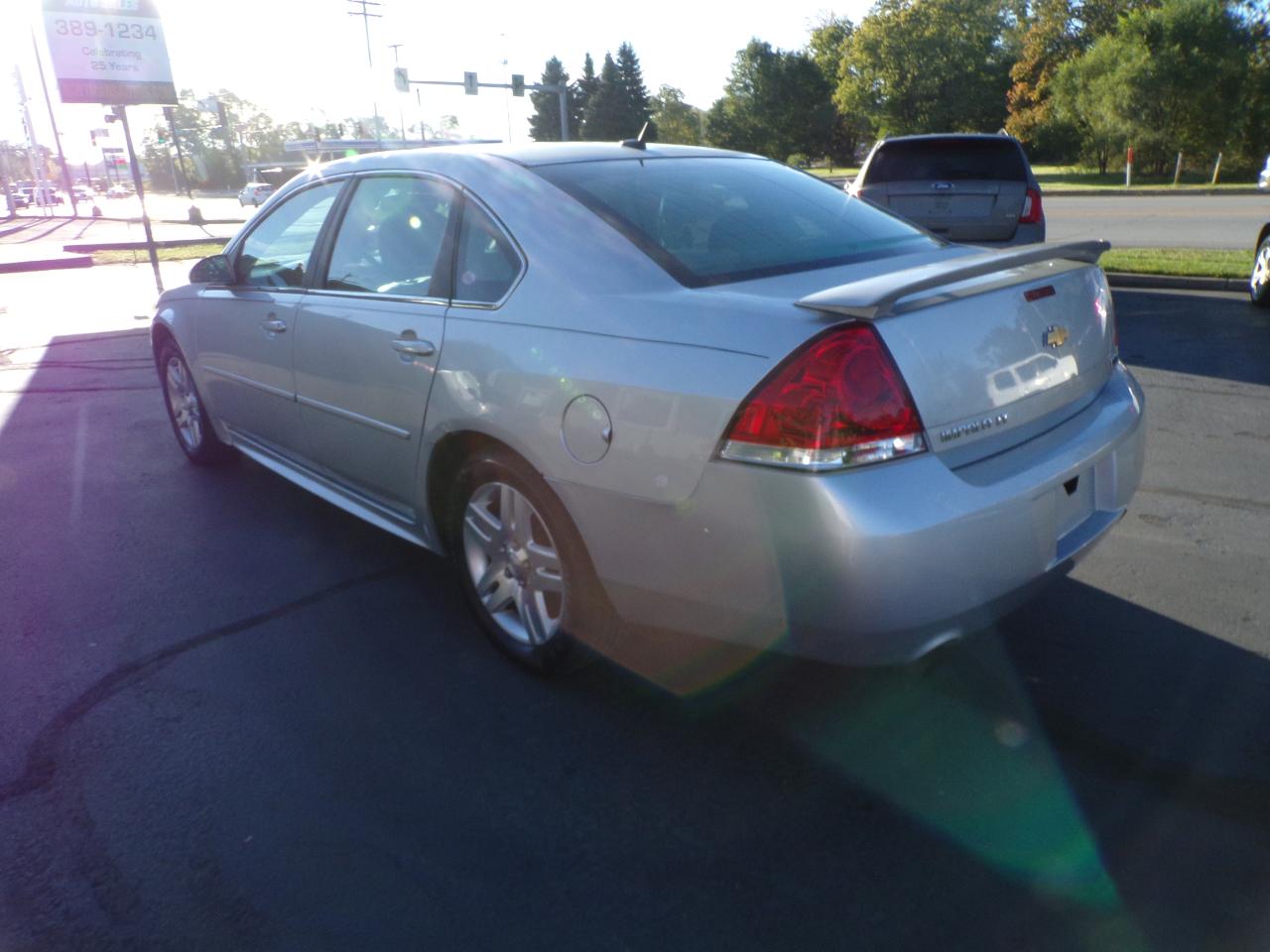 Chevrolet Impala LT (Fleet) 2012