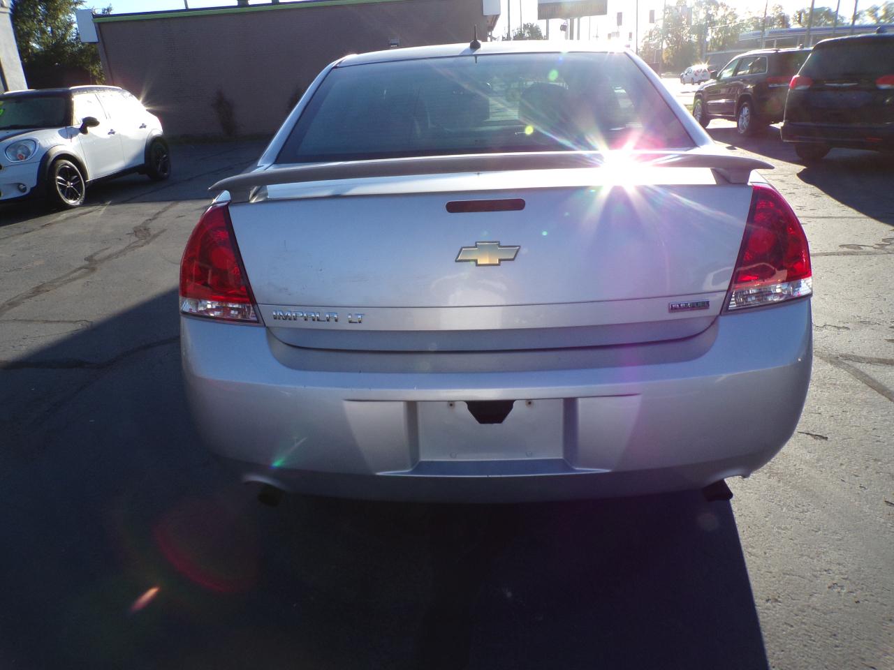 Chevrolet Impala LT (Fleet) 2012
