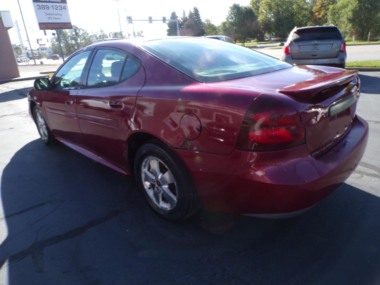 Pontiac Grand Prix Base 2005