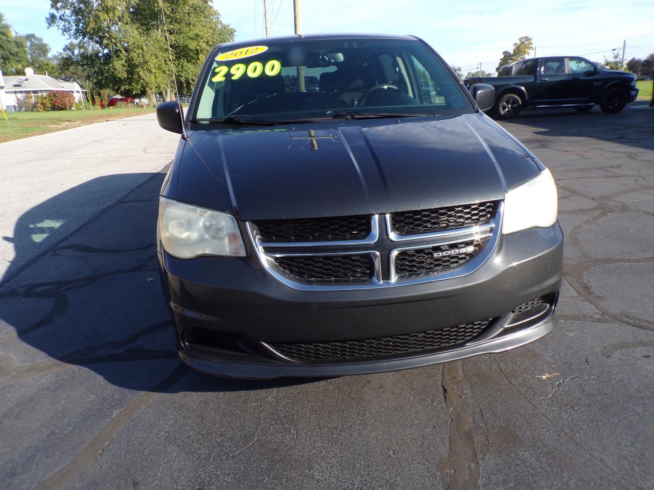 Dodge Grand Caravan SE 2012