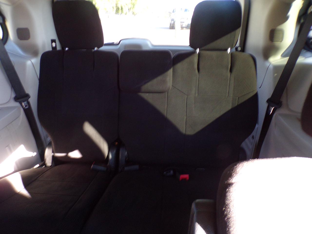 Dodge Grand Caravan SE 2012