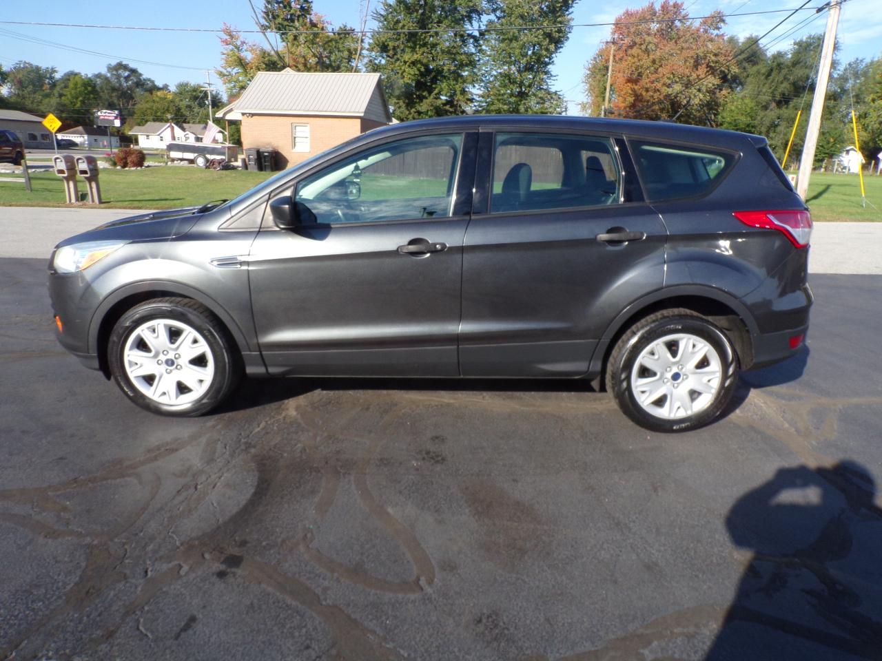 Ford Escape S FWD 2016