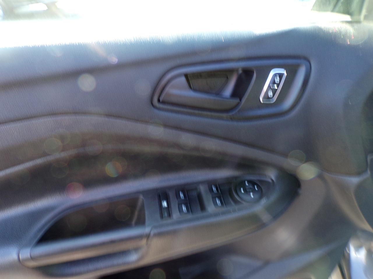 Ford Escape S FWD 2016