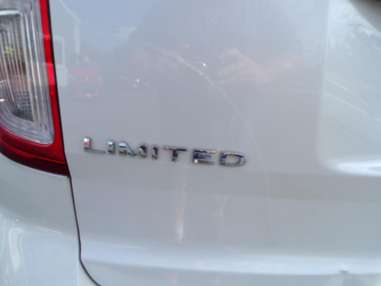 Ford Explorer Limited 4WD 2013