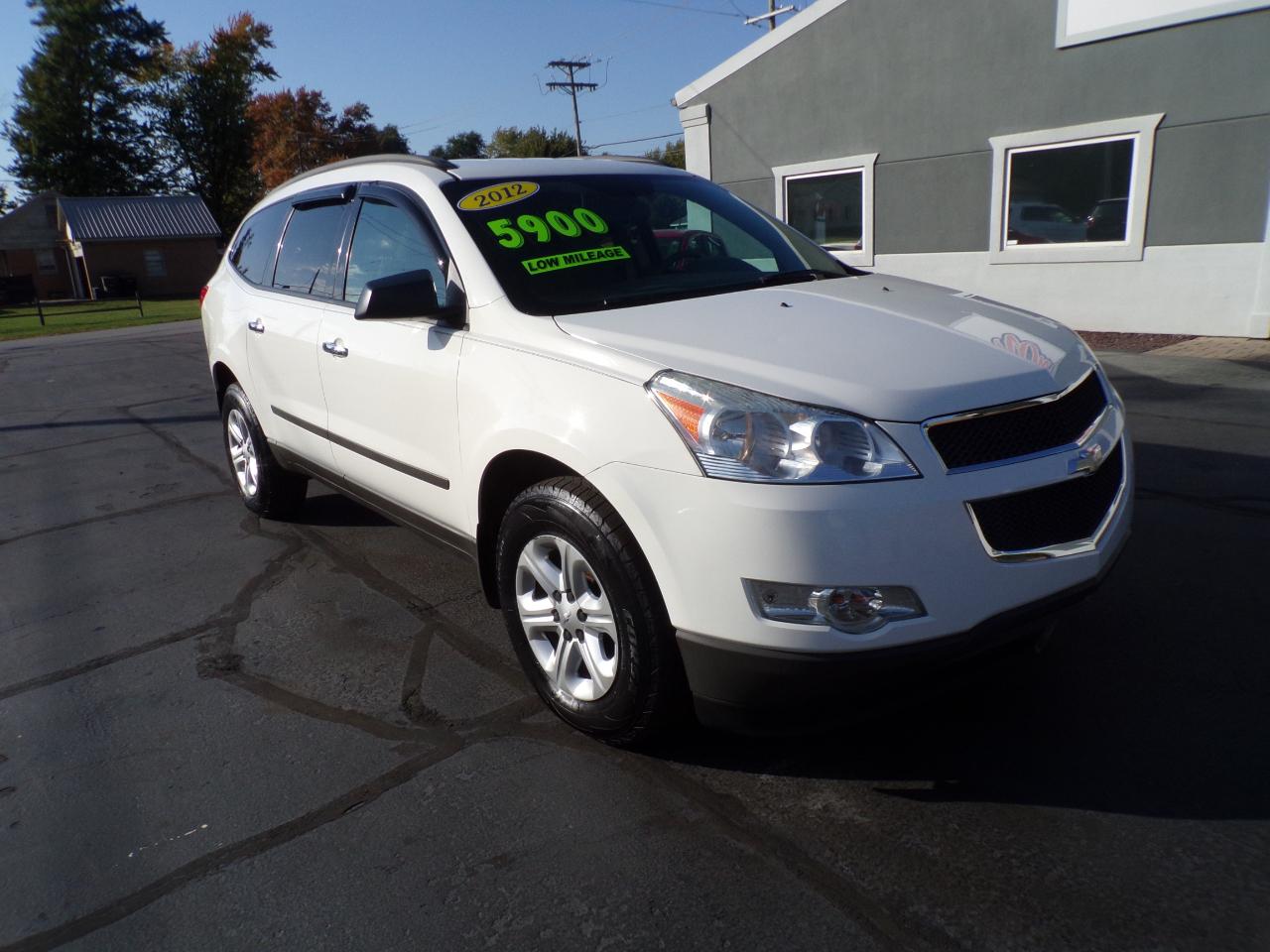 Chevrolet Traverse LS FWD w/PDC 2012
