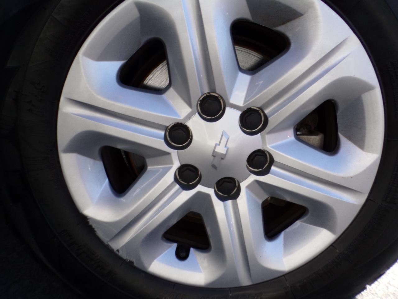 Chevrolet Traverse LS FWD w/PDC 2012