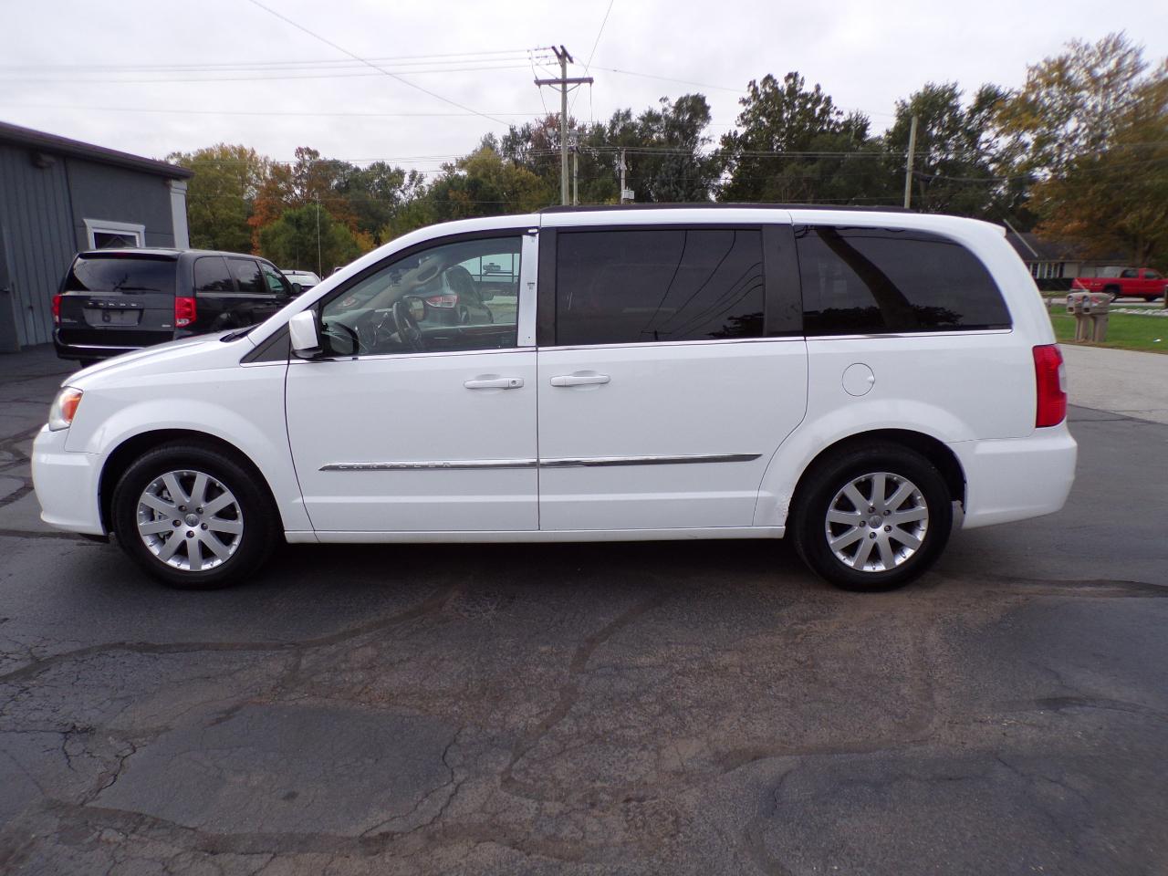 Chrysler Town & Country Touring 2014