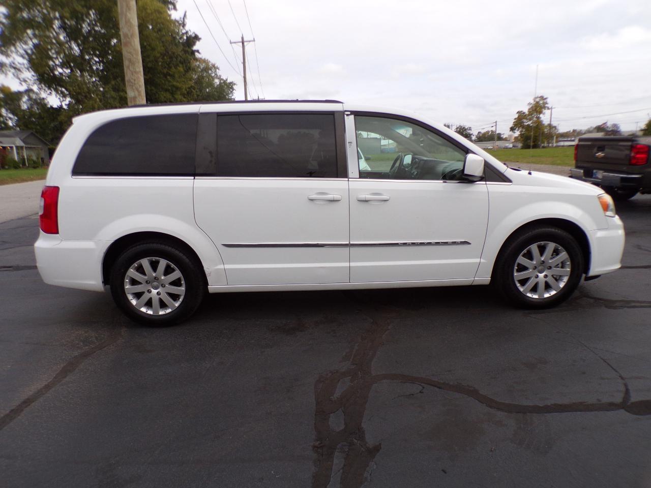 Chrysler Town & Country Touring 2014