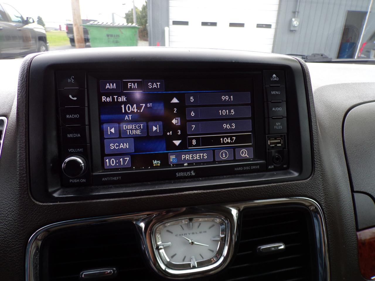 Chrysler Town & Country Touring 2014