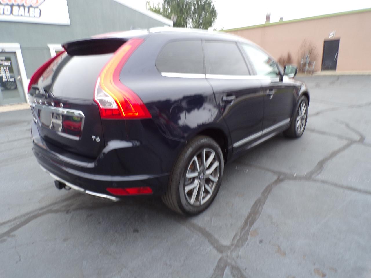 Volvo XC60 T6 Drive-E Platinum FWD 2016