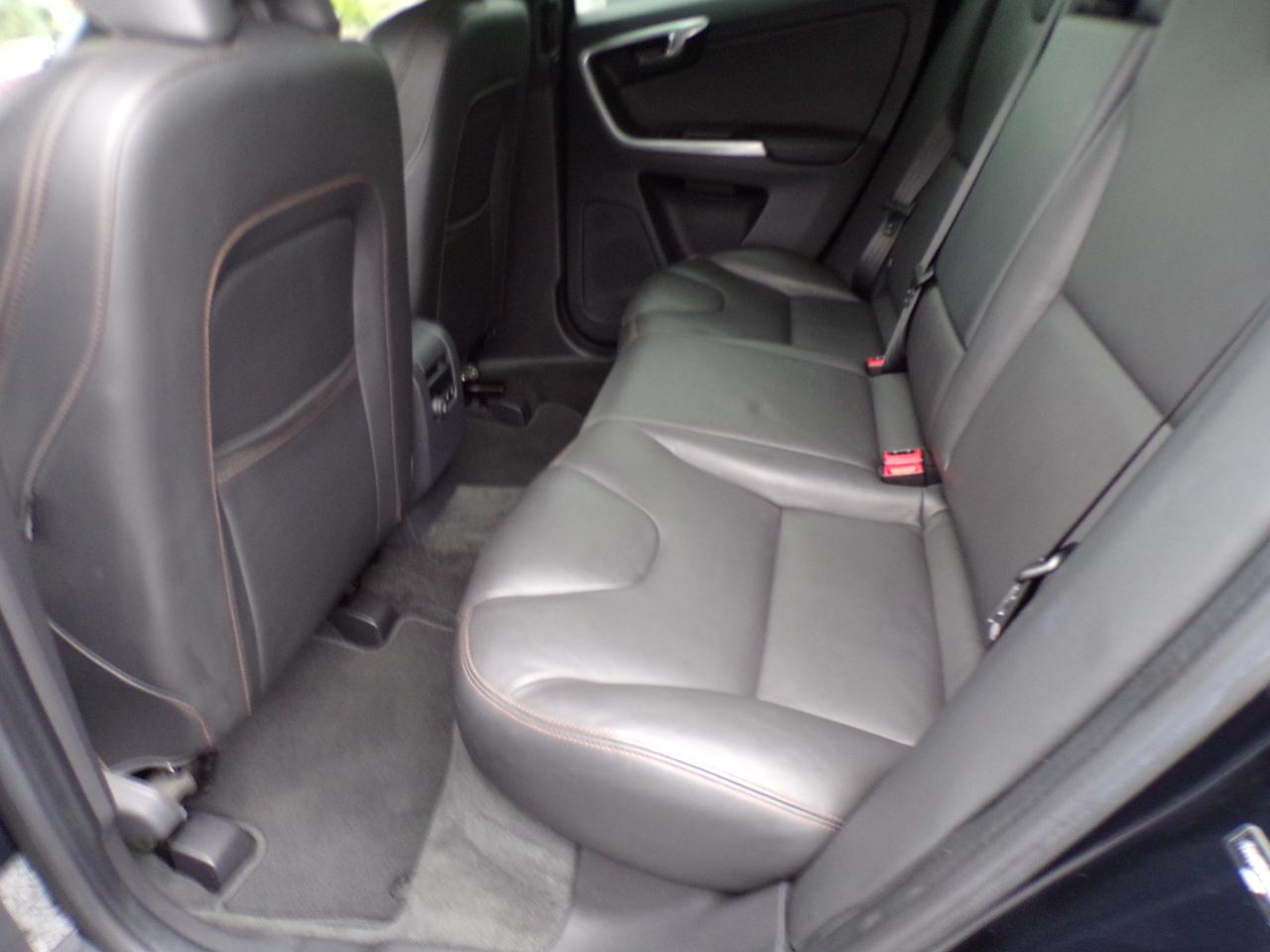 Volvo XC60 T6 Drive-E Platinum FWD 2016