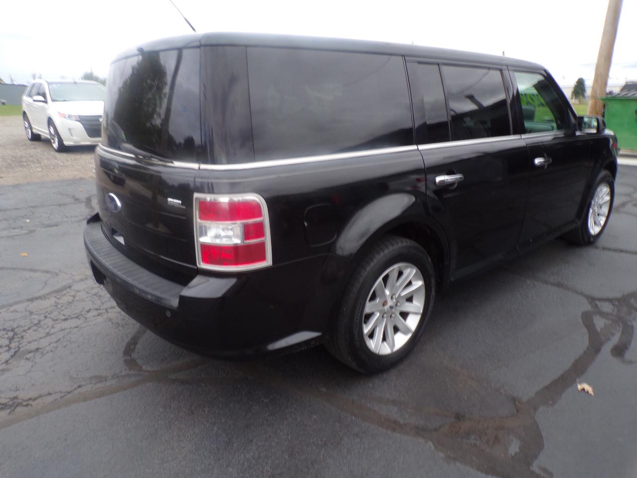 Ford Flex SEL FWD 2011