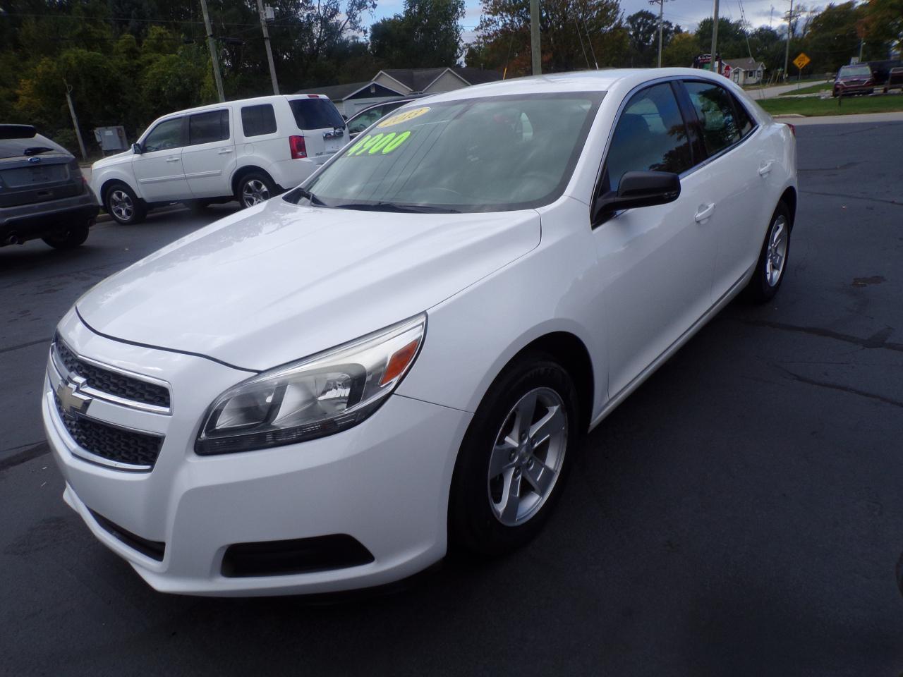 Chevrolet Malibu LS 2013