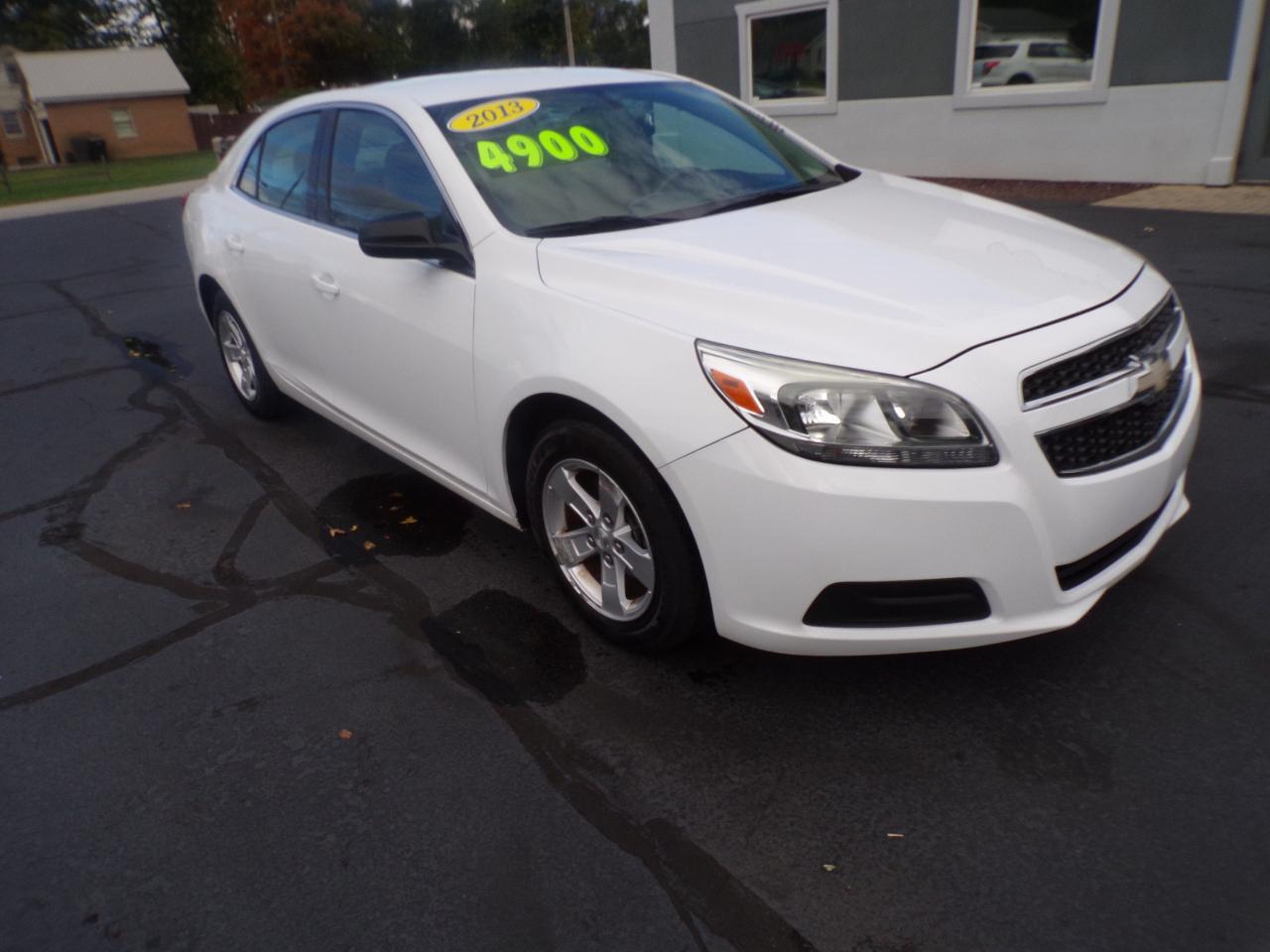 Chevrolet Malibu LS 2013