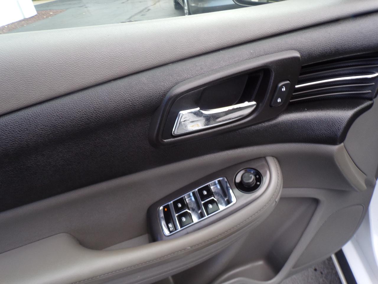 Chevrolet Malibu LS 2013