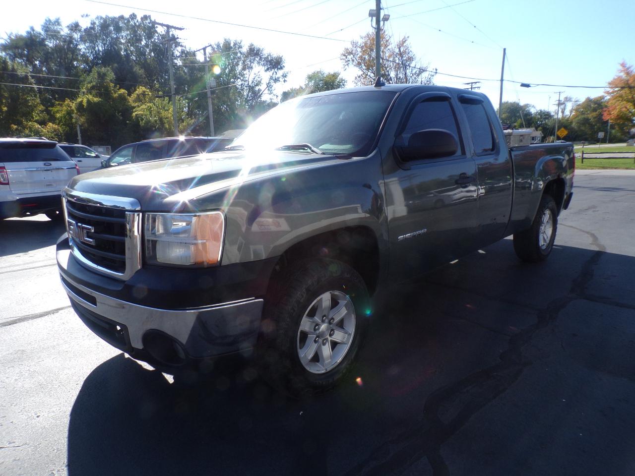 GMC Sierra 1500 SLE Ext. Cab 4WD 2011