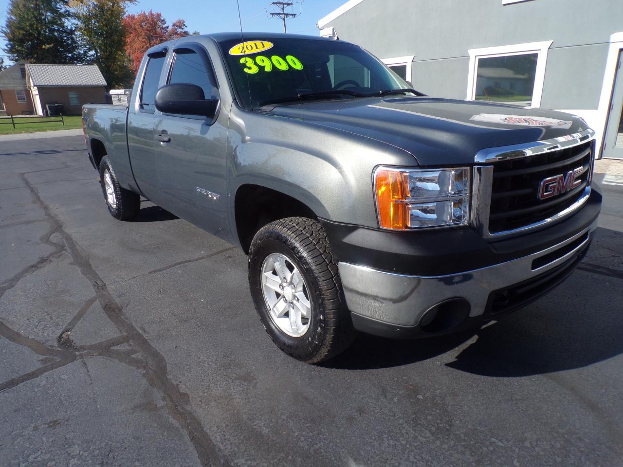 GMC Sierra 1500 SLE Ext. Cab 4WD 2011