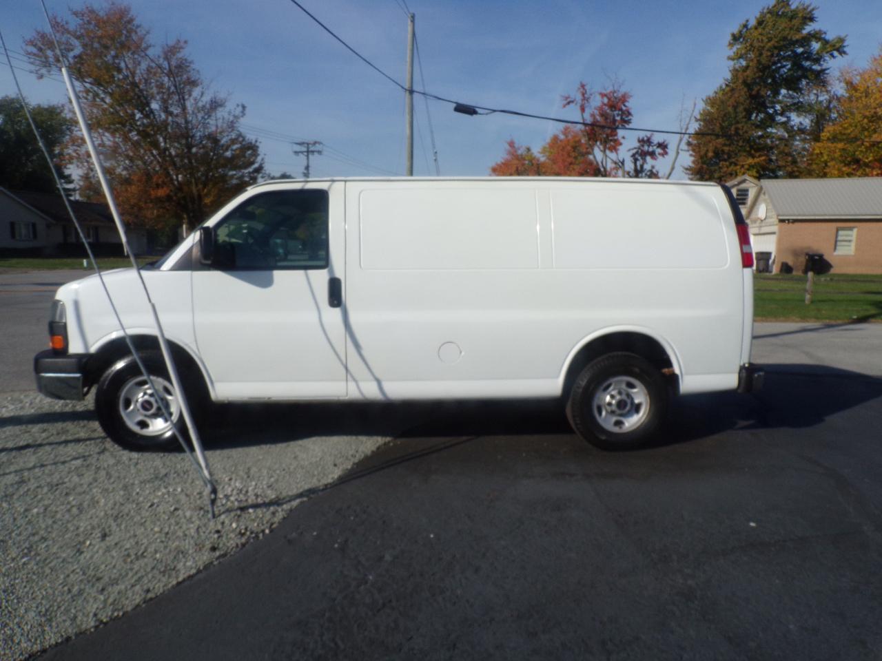 GMC Savana G2500 Cargo 2015