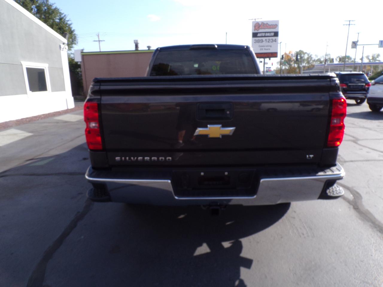 Chevrolet Silverado 1500 LT Crew Cab Short Box 4WD 2015