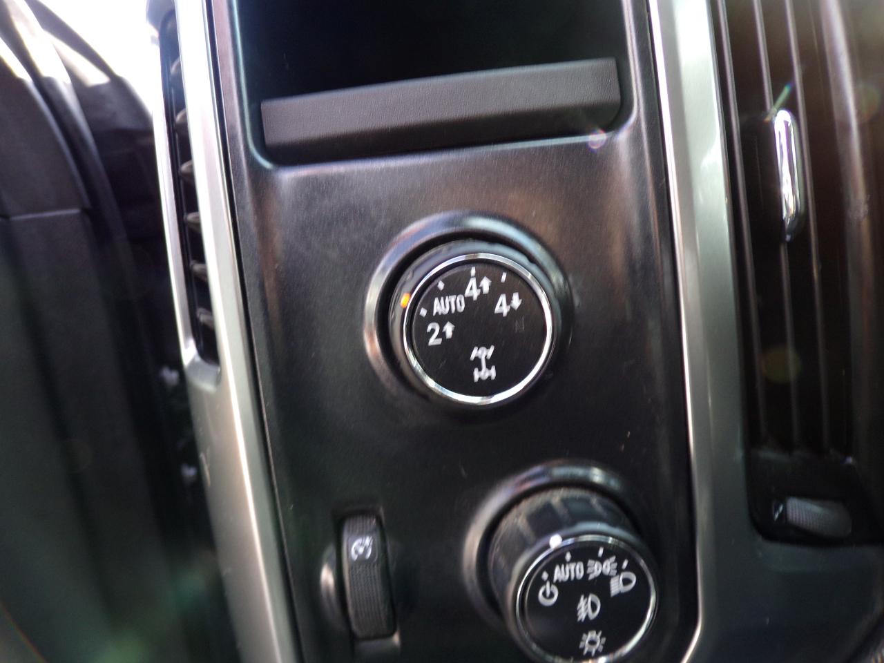 Chevrolet Silverado 1500 LT Crew Cab Short Box 4WD 2015