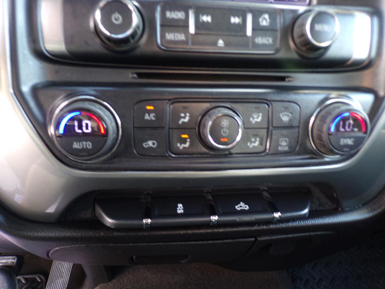 Chevrolet Silverado 1500 LT Crew Cab Short Box 4WD 2015