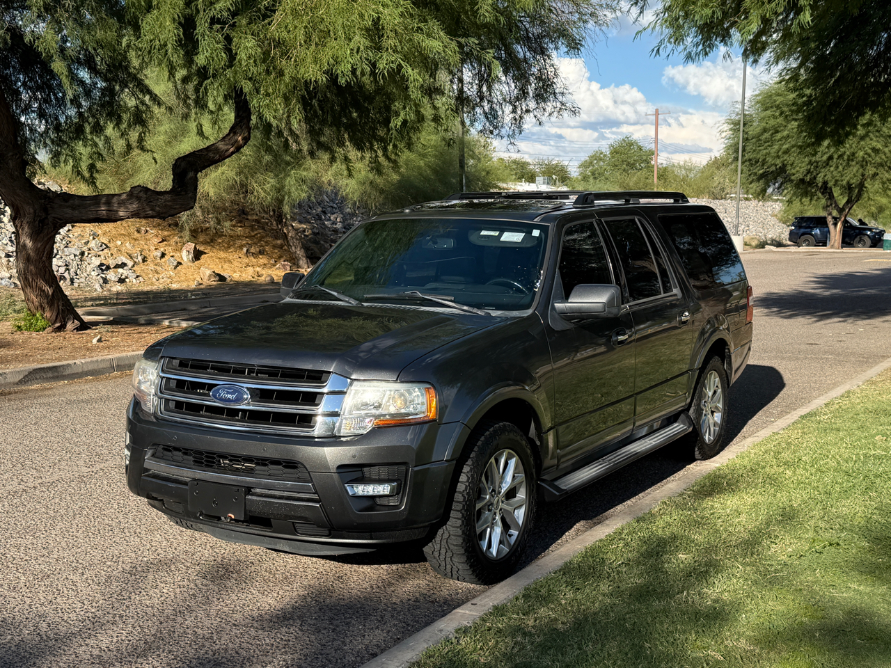 2017 Ford Expedition EL Limited 2WD