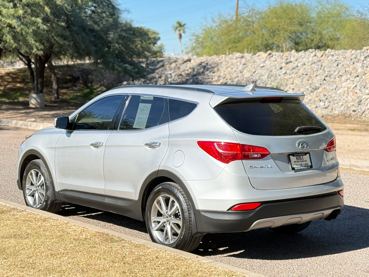 2014 Hyundai Santa Fe Sport 2.0T photo 3
