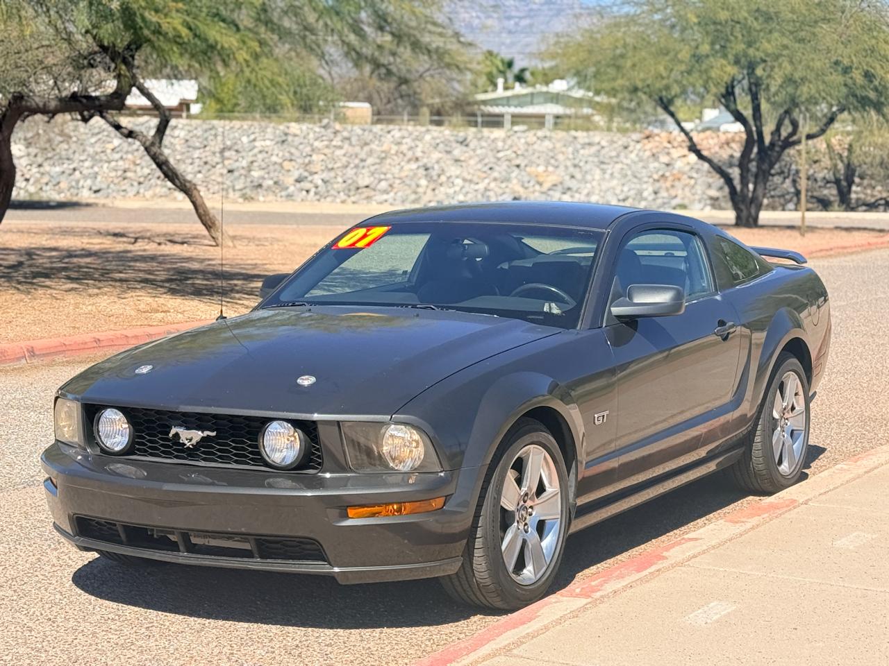 2007 Ford Mustang GT Deluxe Coupe