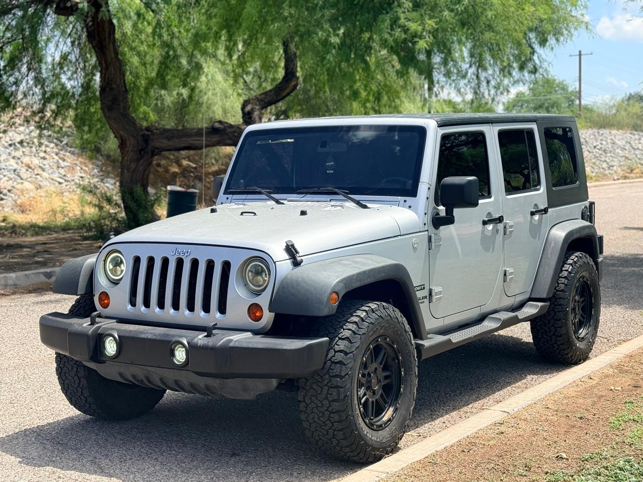 2010 Jeep Wrangler Unlimited Sport 4WD