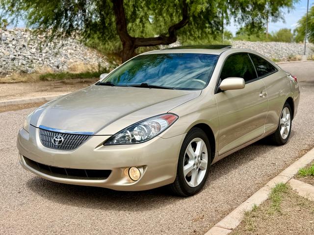 Gold 2004 Toyota Camry Solara Coupe Front-Wheel Drive Automatic