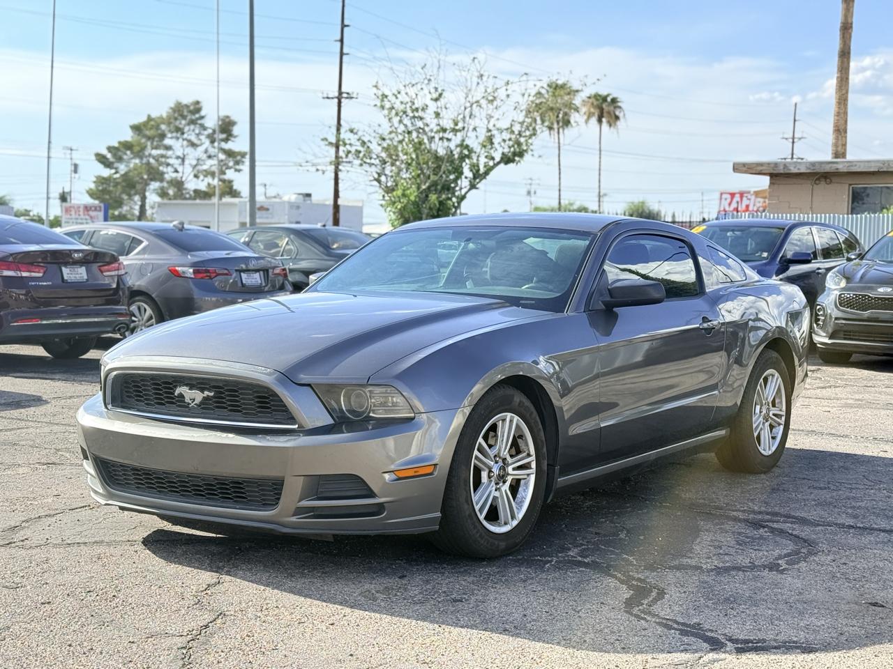 2014 Ford Mustang V6 Coupe