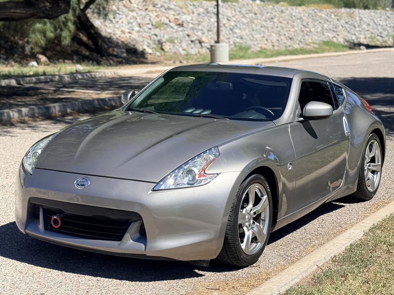 2009 Nissan 370Z Touring 2D Coupe