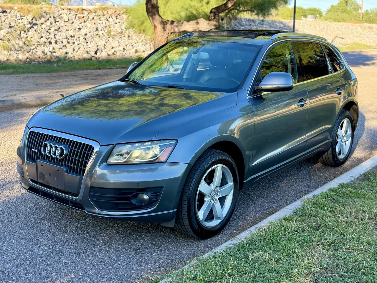 2012 Audi Q5 2.0 quattro Premium