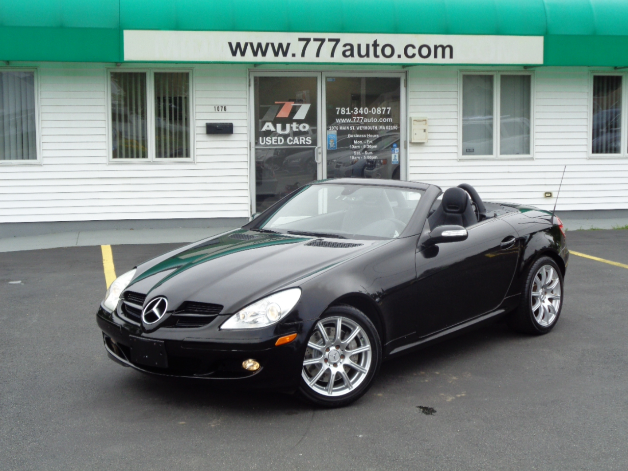 Used 2005 MercedesBenz SLKClass Roadster 3.5L for Sale in Weymouth, Boston, Hingham MA 02190
