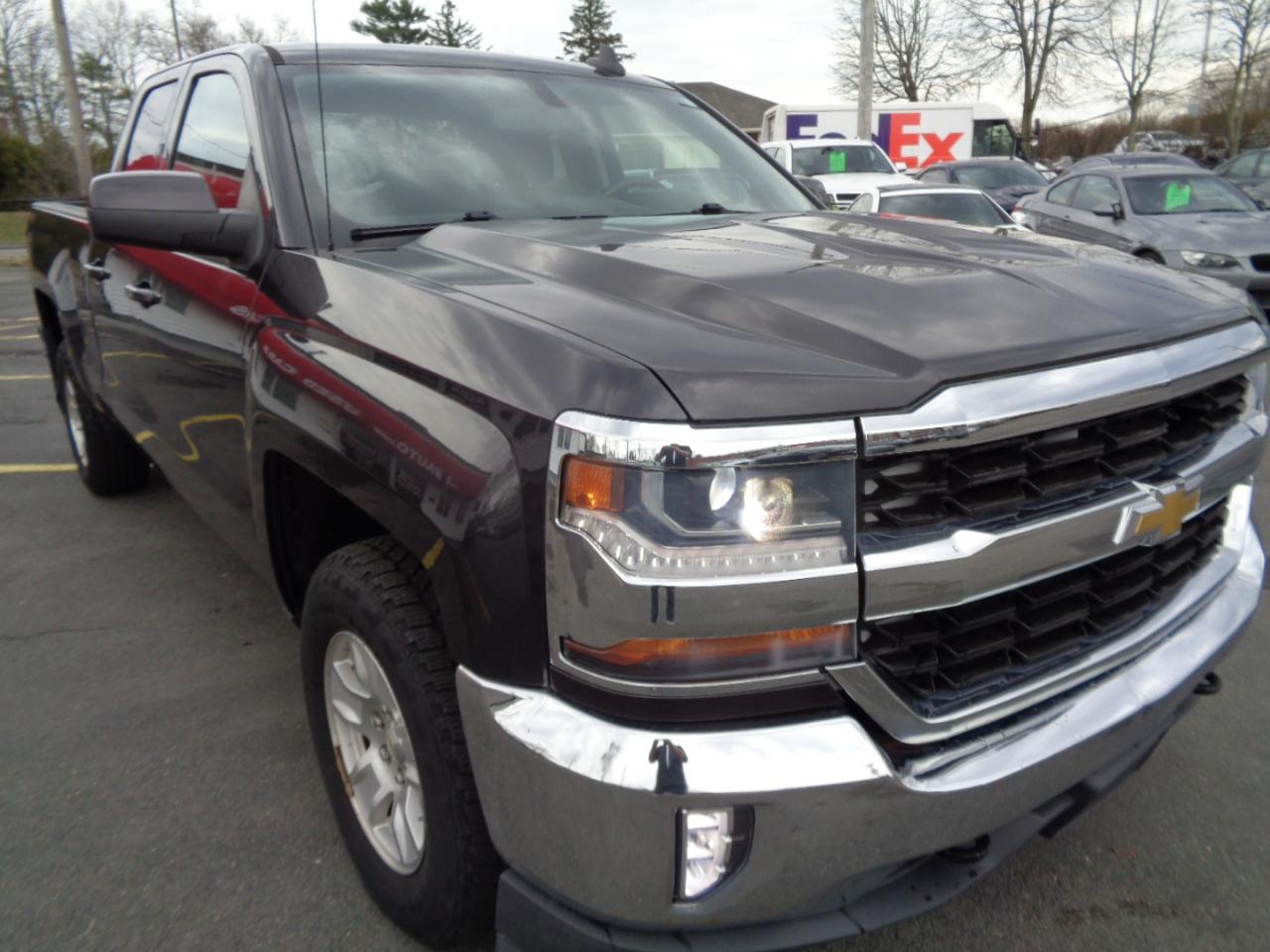 Chevrolet Silverado 1500 4WD Double Cab 143.5" LT w/1LT 2016