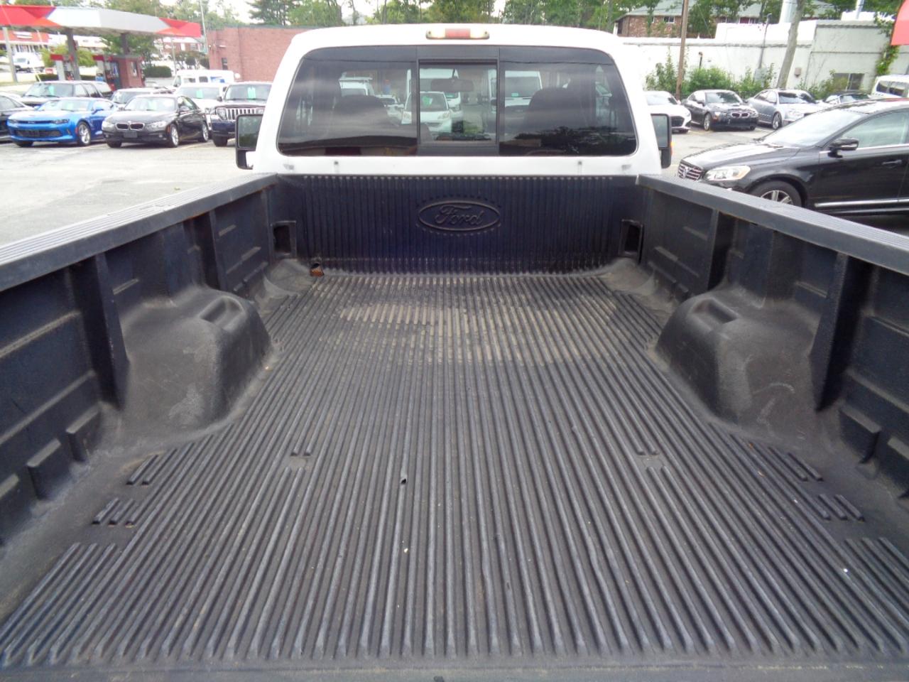 Ford Super Duty F-250 SRW 4WD Reg Cab 137" XLT 2010