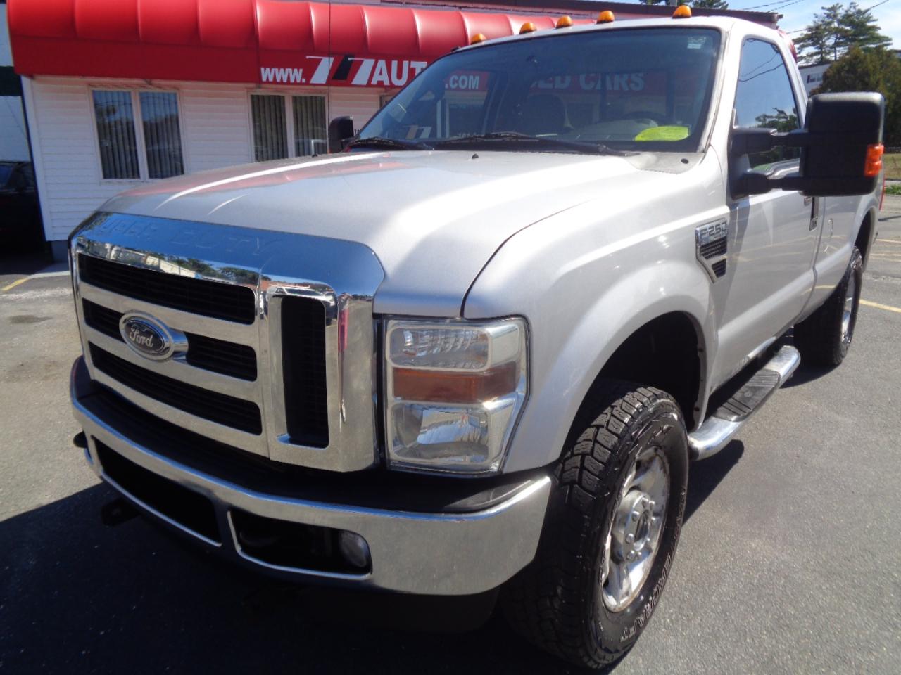 Ford Super Duty F-250 SRW 4WD Reg Cab 137" XLT 2010