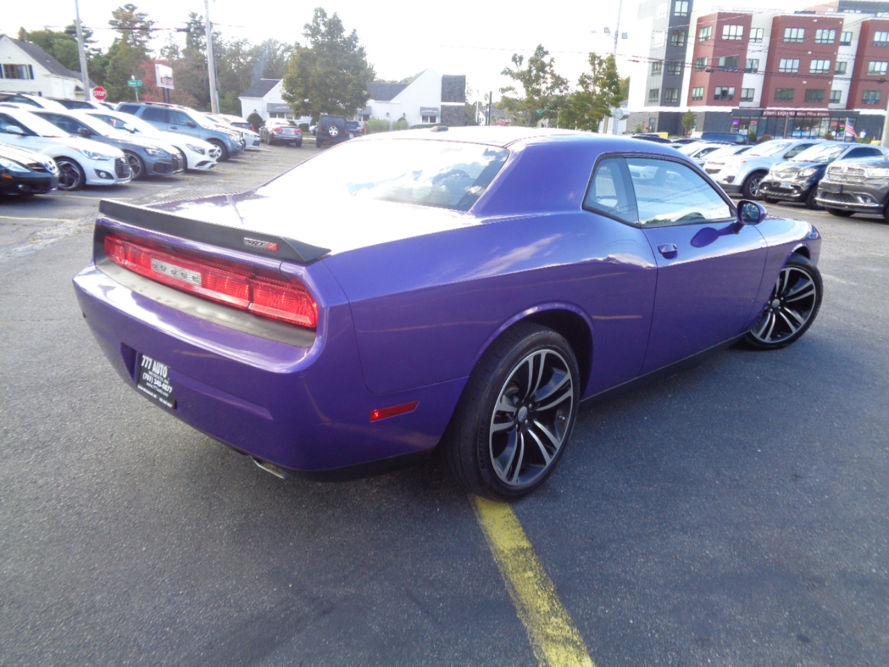 2013 Dodge Challenger SRT8 Core photo 4
