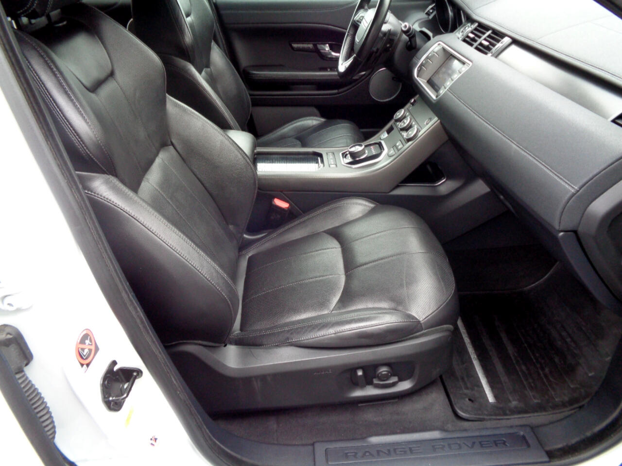 Land Rover Range Rover Evoque 5 Door SE 2019