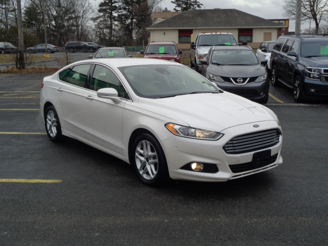Ford Fusion 4dr Sdn SE FWD 2014