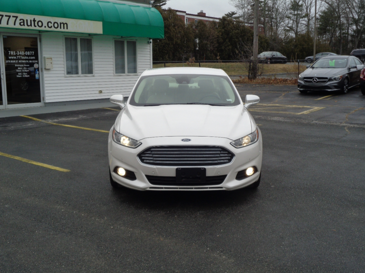 Ford Fusion 4dr Sdn SE FWD 2014