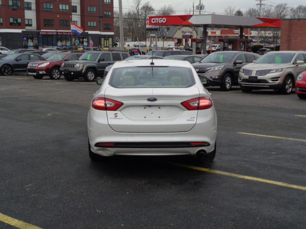 Ford Fusion 4dr Sdn SE FWD 2014