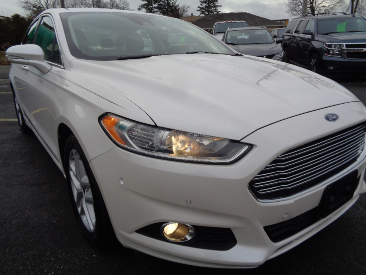 Ford Fusion 4dr Sdn SE FWD 2014
