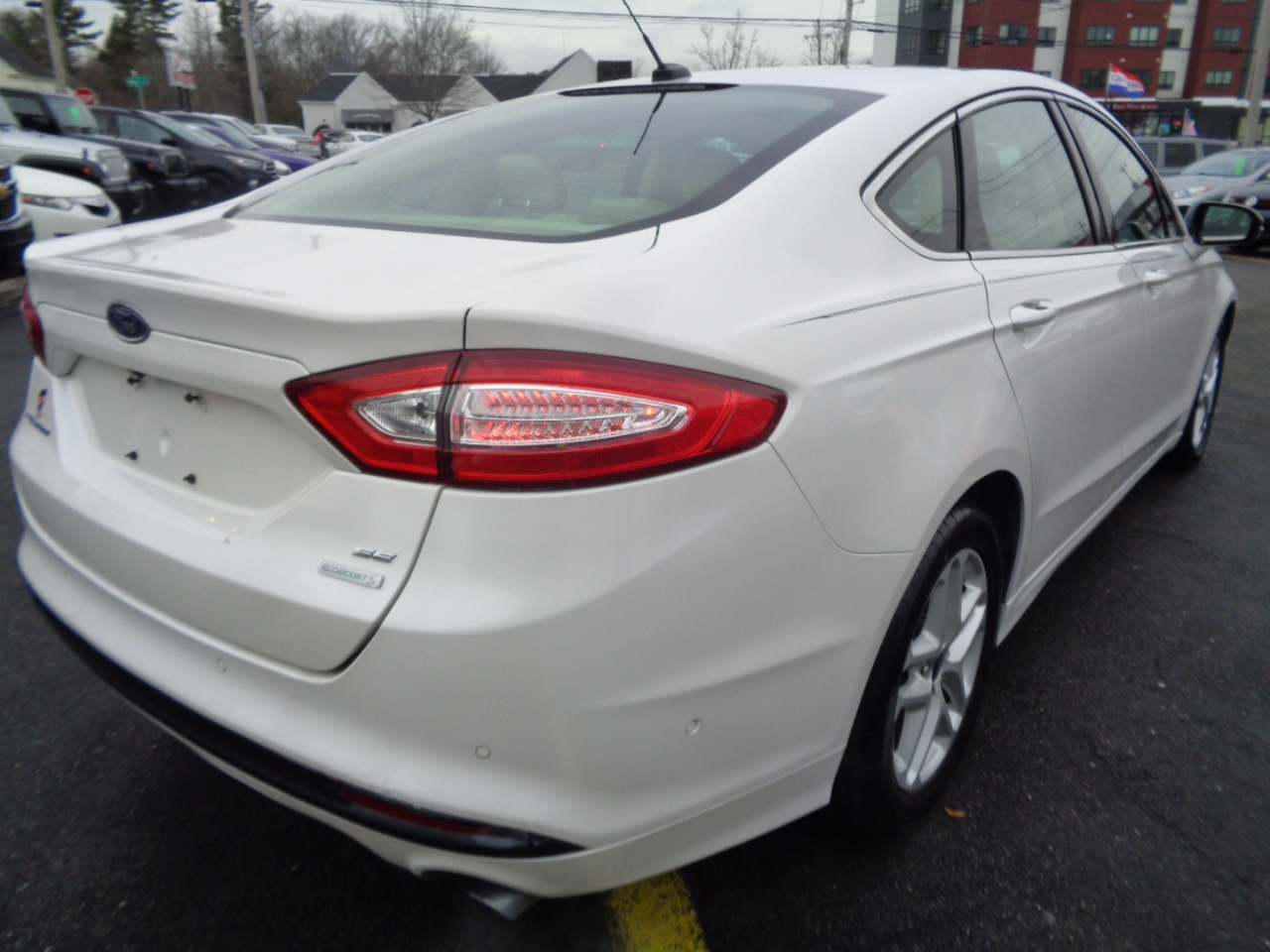 Ford Fusion 4dr Sdn SE FWD 2014