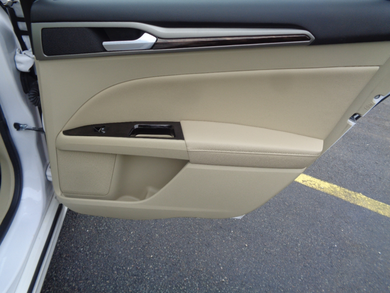 Ford Fusion 4dr Sdn SE FWD 2014